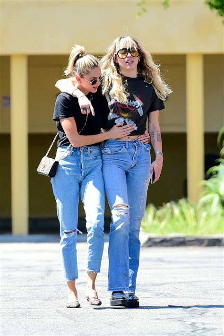 Miley Cyrus and Kaitlynn Carter are no longer romantically involved