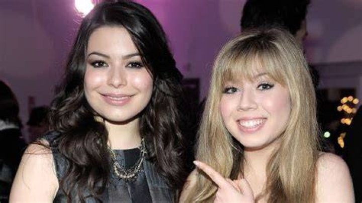 Miranda Cosgrove of iCarly celebrates her 18th birthday at a benefit