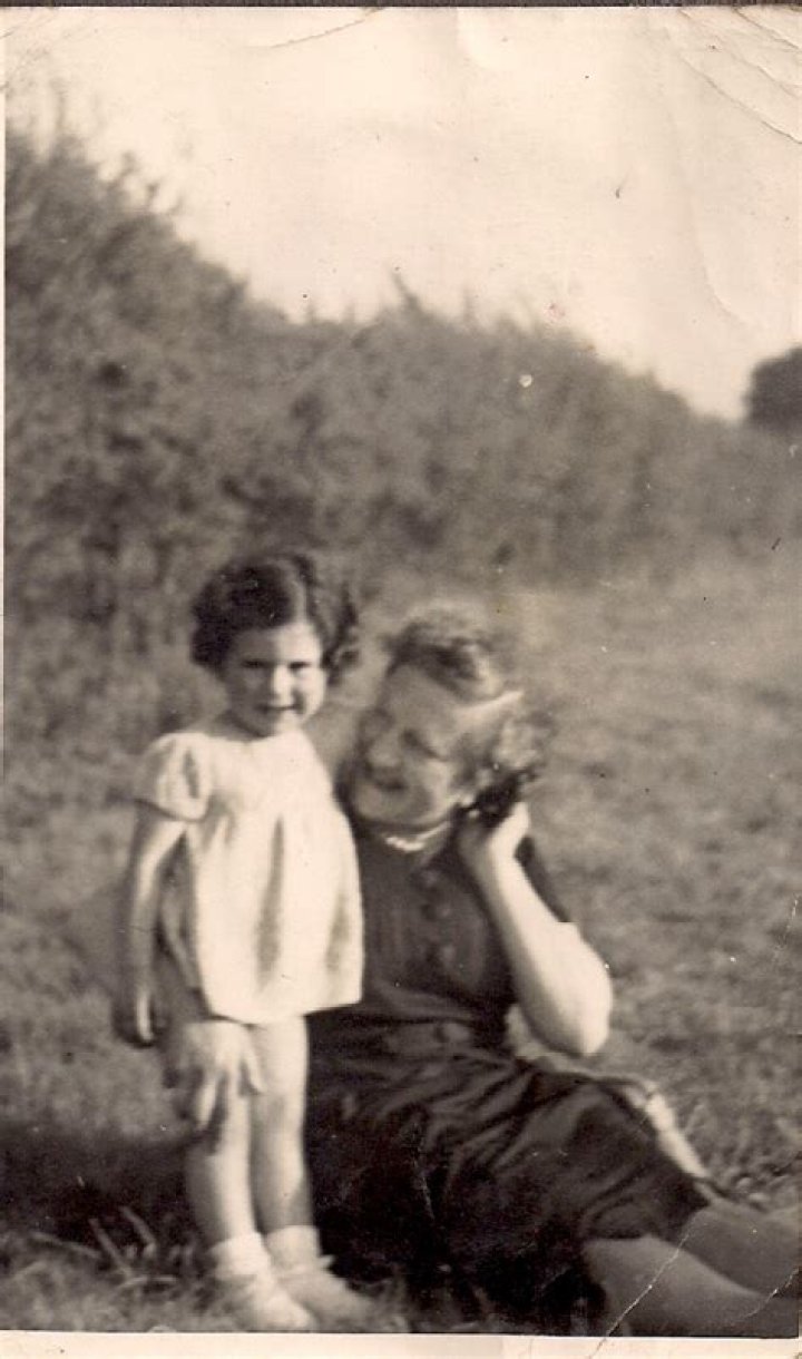 Miriam Margolyes Parents Ruth Margolyes, Joseph Margolyes