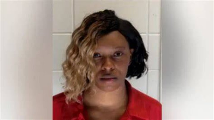 Mississippi woman reportedly kills husband while streaming on Facebook