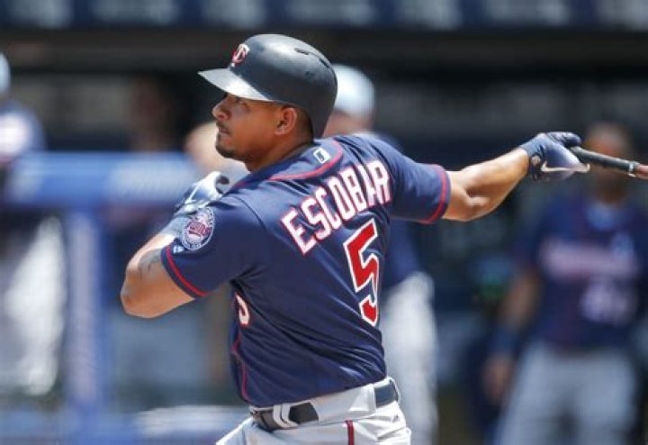 MLB Trade Rumors Twins taking offers for Eduardo Escobar?