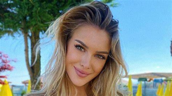 Model Veronika Rajek gushes over Tom Brady after wild postdivorce win
