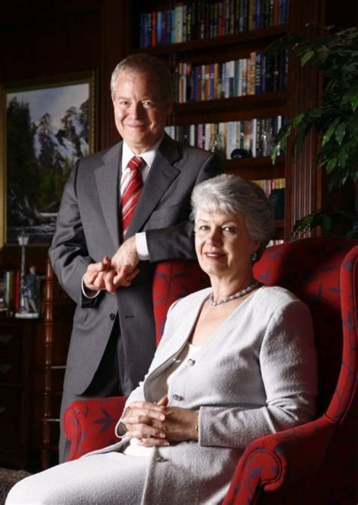 Mulva Family Donates 60 Million to Business and Engineering Schools
