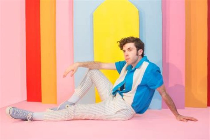 Music Video Premiere Fulton Lee Unveils &ldquo;Be Somebody&rdquo; CelebMix