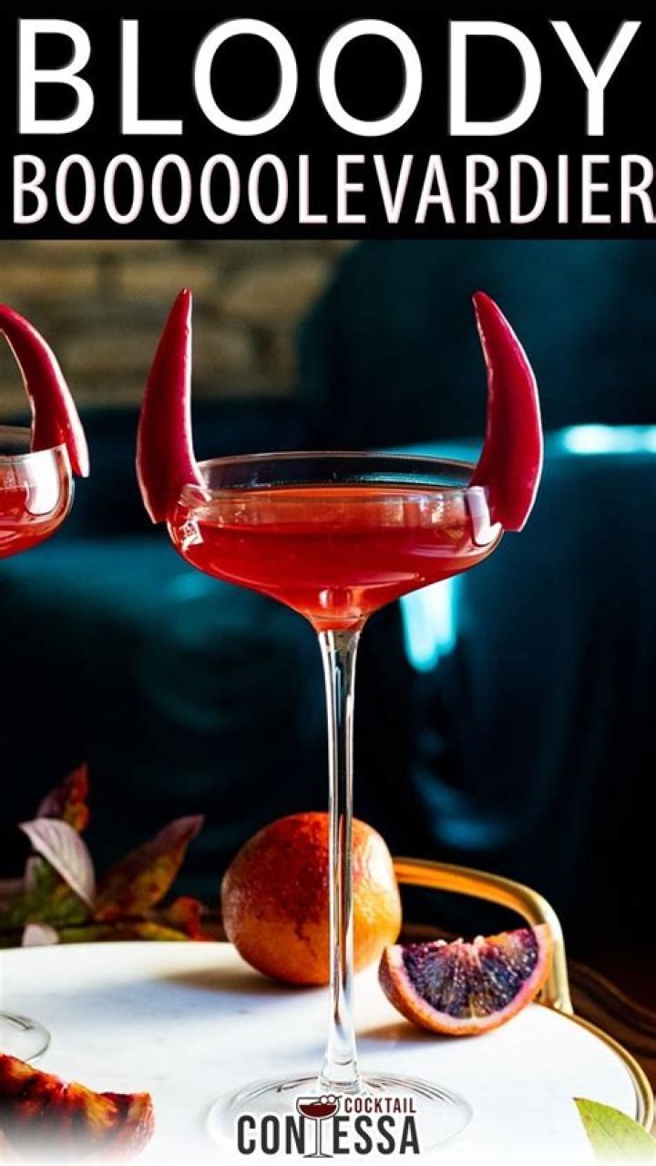 Must Mix EASY Halloween Drink Bloody Booooolevardier Cocktail Contessa