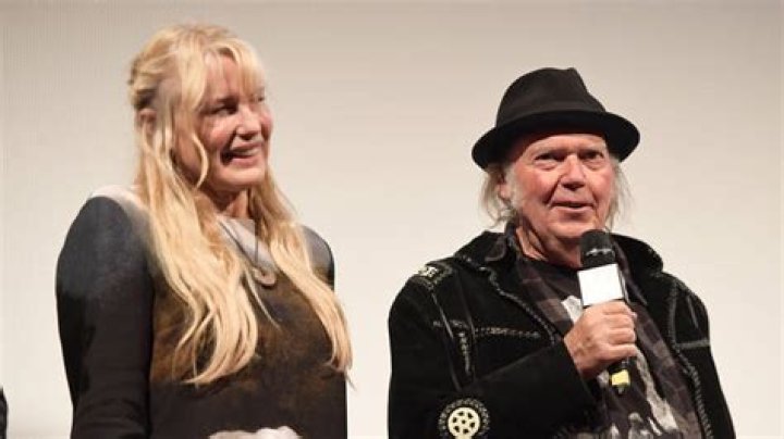 Neil Young confirms Daryl Hannah marriage in a message urging fans to