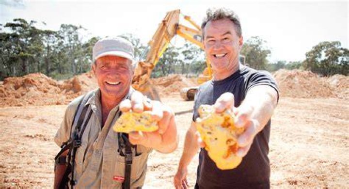 Neville Perry and Mick Clark's Extraordinary Find Unearthing a 2.5