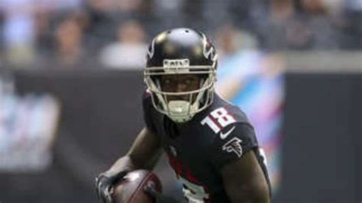 NFL Who Is Calvin Ridley's Wife Is He Married? Girlfriend Dominique