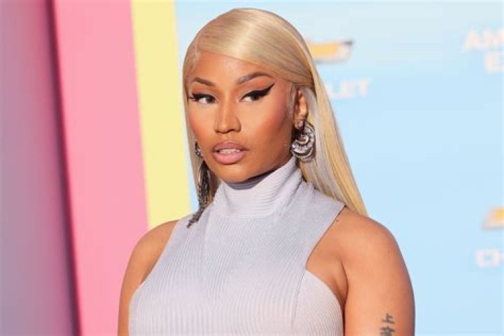 Nicki Minaj's Paper Cover Is Breaking the &mdash; See Here!