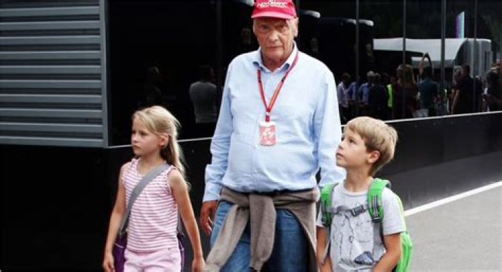 Niki Lauda with his children Mia and Max in 2022 Formula one