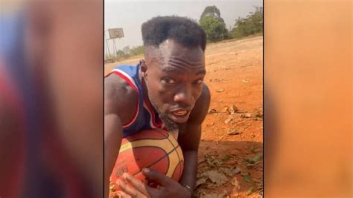 Nkwain Kennedy Lamiress, Pemuda Kamerun Yang Giat Berlatih Basket