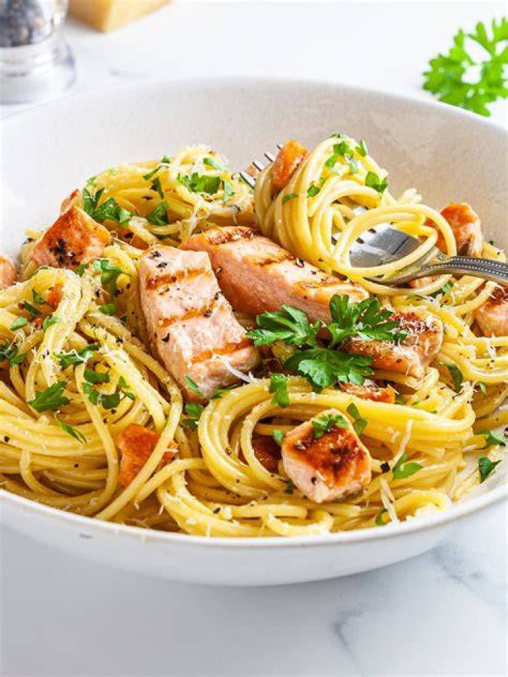 No Cream Carbonara with Crispy Salmon Foodaciously