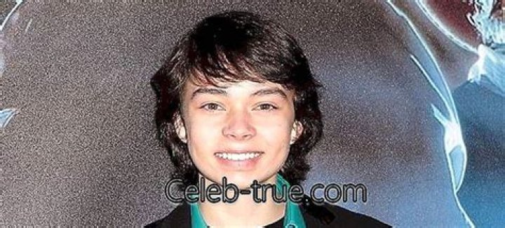 Noah Ringer Biography Facts, Childhood, Family Life & Achievements
