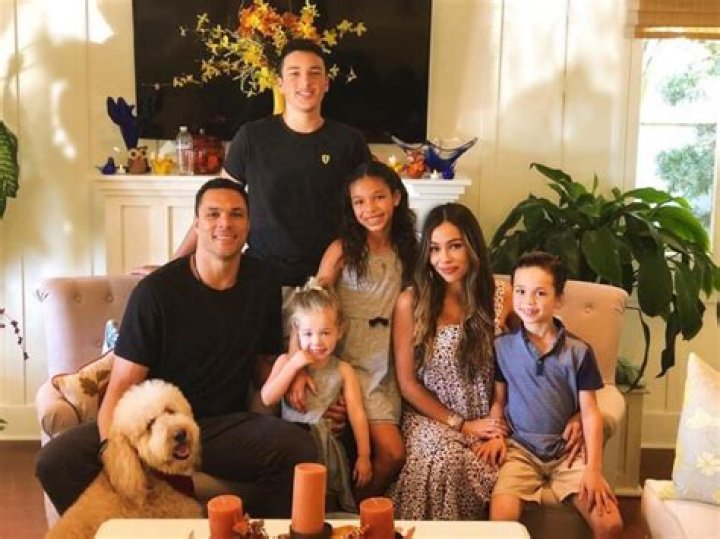 October Gonzalez Bio, Facts, Family Life of TV Personality