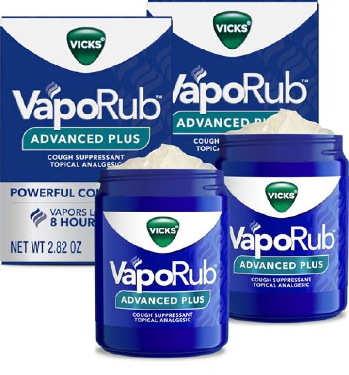 Ointment Vicks Vaporub Balm, For Personal, Packaging Size 110 Ml at Rs