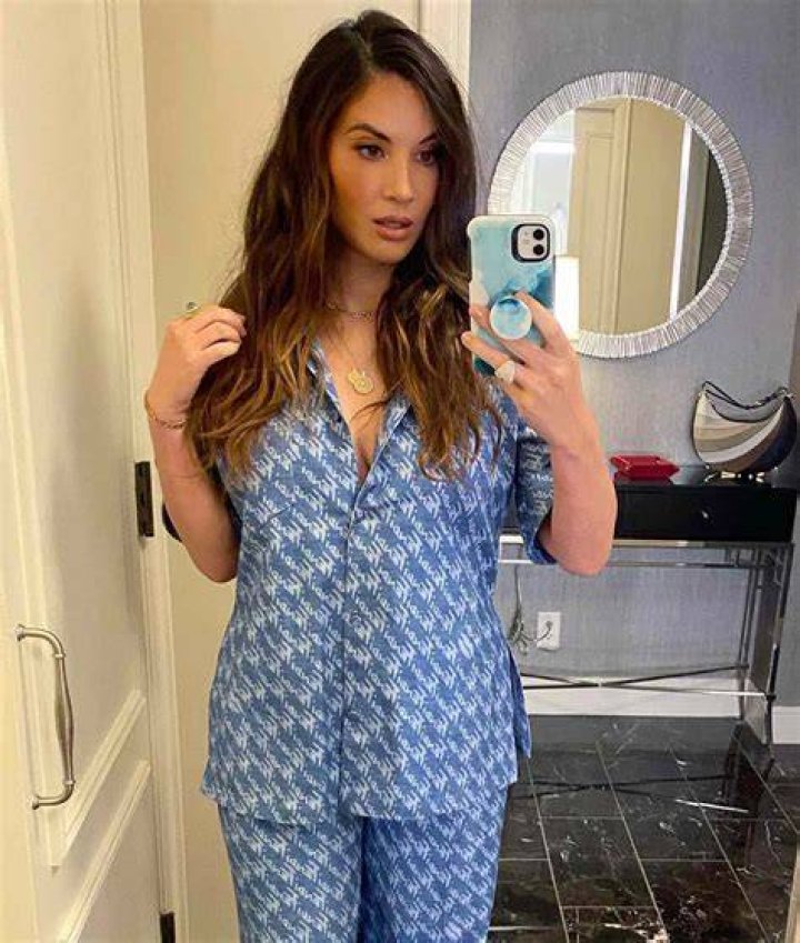 Olivia Munn Shares Selfie Featuring Son 'Feel A Little Less