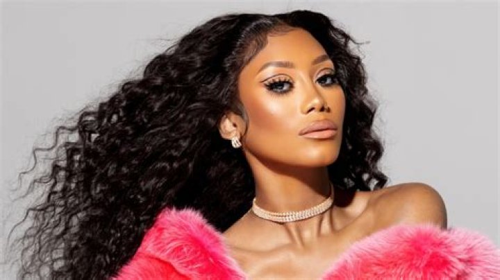 On The Verge Artist Muni Long Debuts Her New Song "Another" iHeart