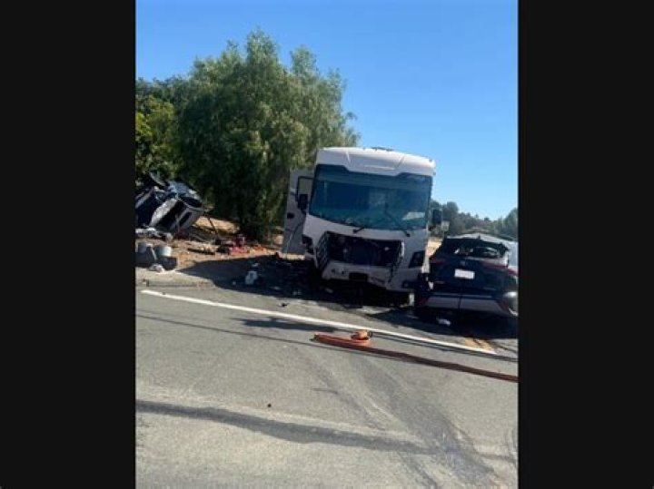 One Killed in Temecula Crash Rainbow Canyon Closed Several Hours