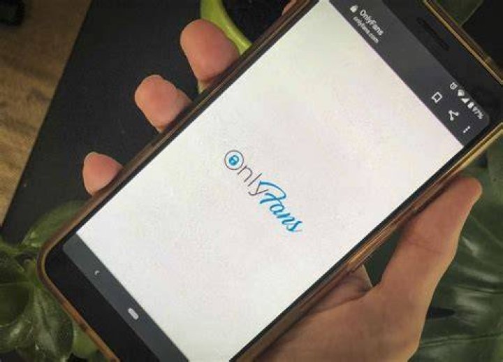 OnlyFans&rsquo; Explicit Content Ban Betrays Its Creators WIRED