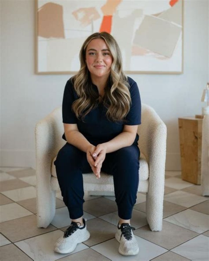 Owner of Clover Skin Bar in Lindon UT Chloe Stott passes away in