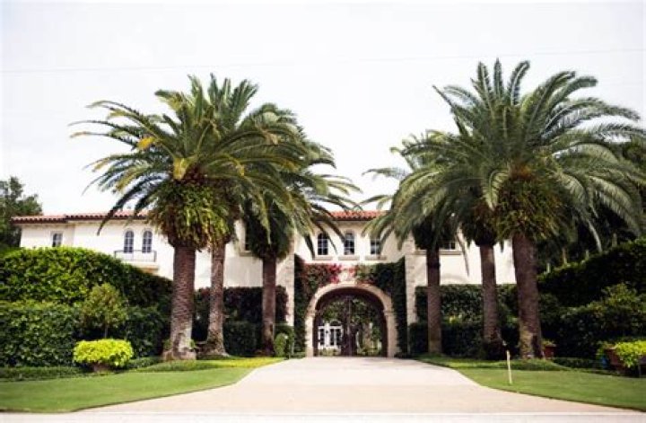 Palm Beach oceanfront home sells for around 170 million, beating