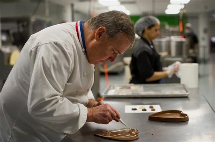 Pastry chef Jacques Torres and his wife Hasty Khoei married life