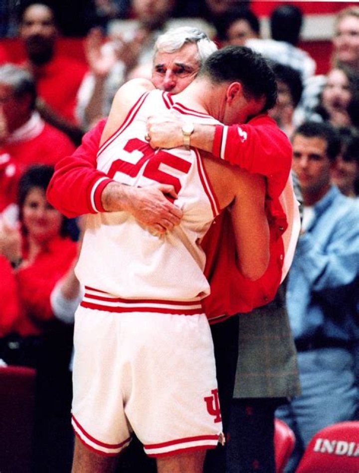 Pat Knight, son of Bob, fired as Lamar University's men's basketball