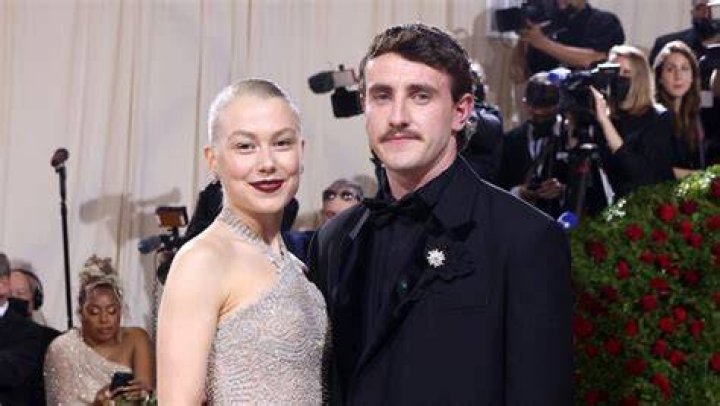 Paul Mescal and Phoebe Bridgers &lsquo;spotted enjoying romantic stroll&rsquo; amid