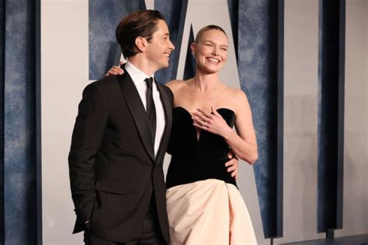 Photo kate bosworth love scene 06 Photo 1028221 Just Jared