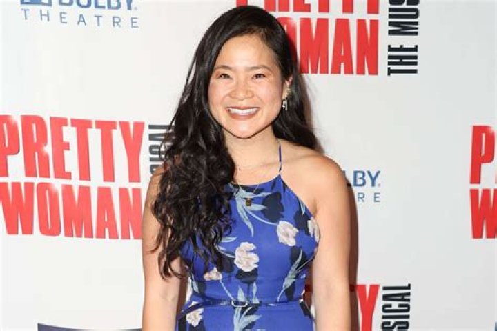 Photo kelly marie tran replaced cassie steele in raya 12 Photo