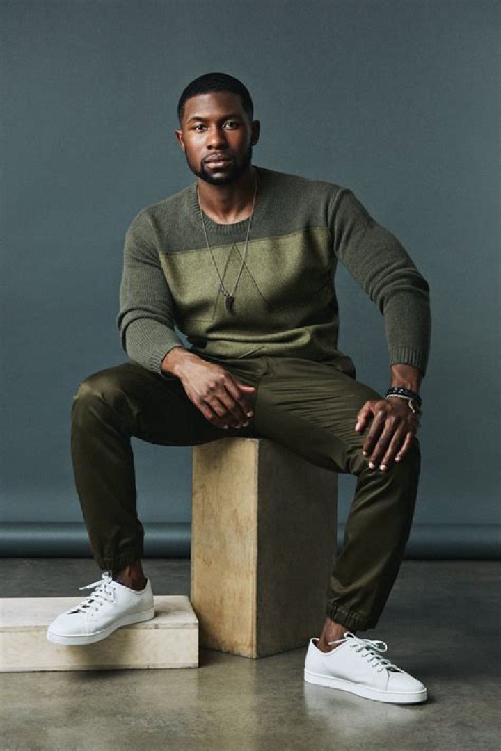 Photos of Trevante Rhodes' New Fiancee Model Mara Wright (PicsVids