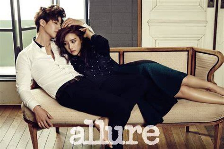 [Photoshoot] Song Jae Rim and Kim So Eun for Allure Dec. Issue