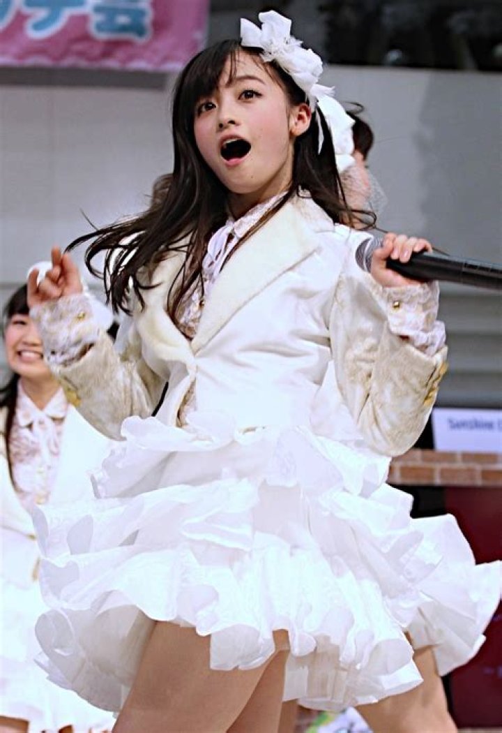 Picture of Kanna Hashimoto