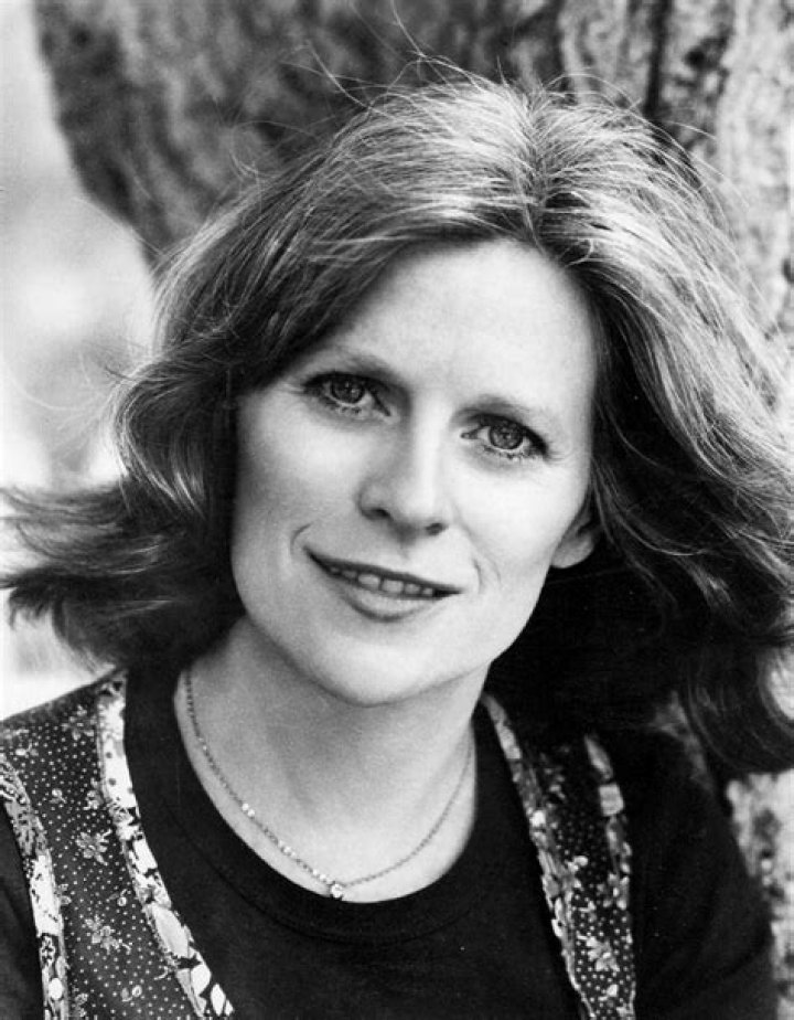 Pictures of Mariclare Costello