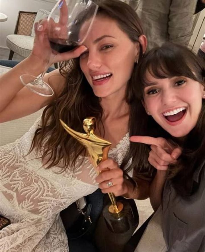 Pin by Cassie on Celebrities Bethany joy, Bethany joy lenz, Hot actresses