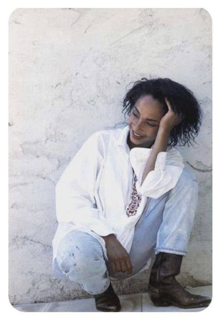 Pin by Jacqueline S Vaughn on I love music Sade, Sade adu, Singer