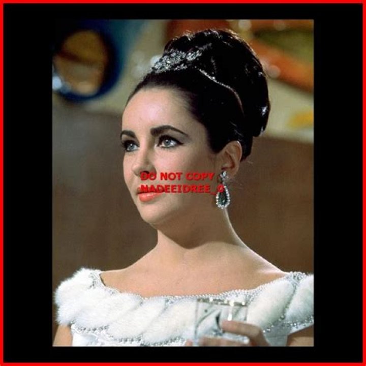 Pin on Actress