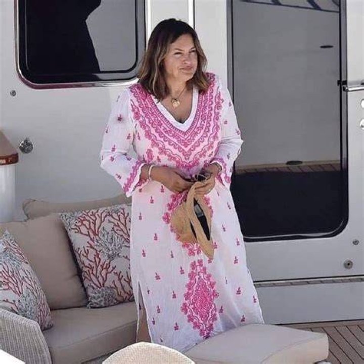 Pin on Mariska Hargitay