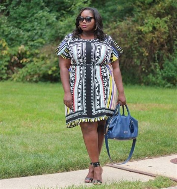 Pin on stylish .. curvy ladies
