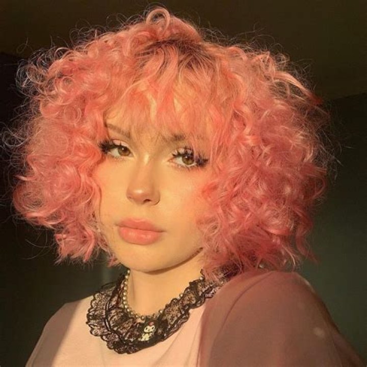 Pink Grunge, Grunge Hair, Pretty People, Beautiful People, Crybaby