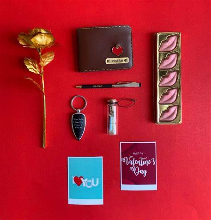 Products in 2020 Mens valentines gifts, Diy gifts for him, Valentine