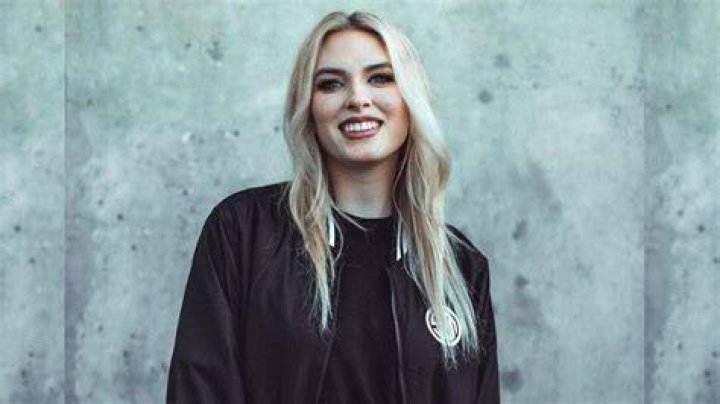 QTCinderella (Youtube Star) Wiki, Biography, Age, Boyfriend, Family