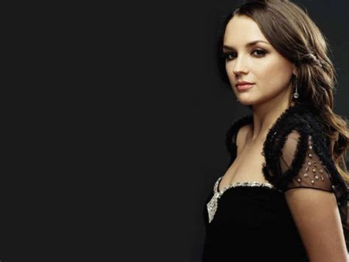 Rachael Rachael Leigh Cook Wallpaper (285884) Fanpop