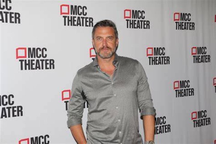Ra&uacute;l Esparza