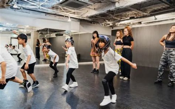 Reiの2ndアルバム『HONEY』収録曲&rdquo;Lonely Dance Club&rdquo;の先行配信がスタート！Limited ニコニコニュース