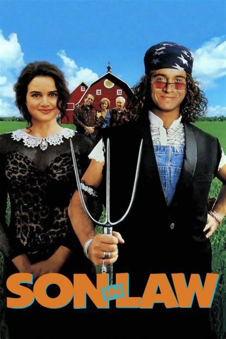Review SON IN LAW (1993) cinematic randomness