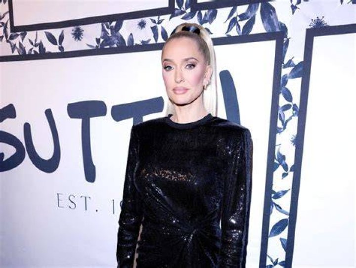 RHOBH star Erika Jayne meets with victims allegedly defrauded by