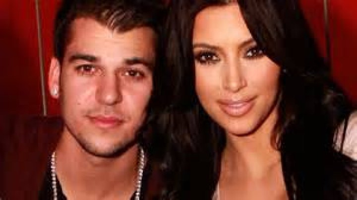 Rob Kardashian Appears to Flirt with IG Model Ayana Charm in Tweet and