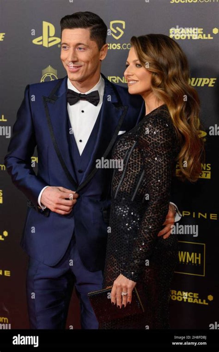 Robert Lewandowski Wife Meet Anna Lewandowska