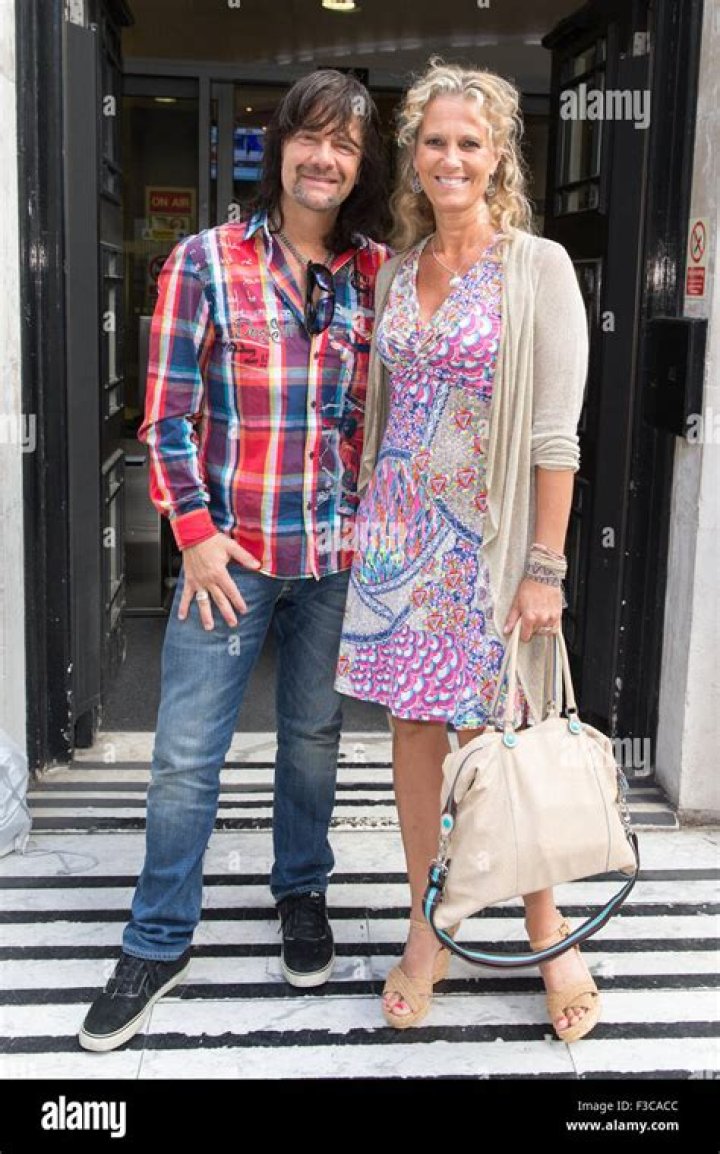 Robert Wells and Maria Wells pictured arriving the Radio 2 studio